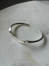 Load image into Gallery viewer, Vintage Solid Sterling Silver Cuff Bracelet
