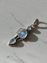Load image into Gallery viewer, Vintage Moonstone Sterling Silver Pendant
