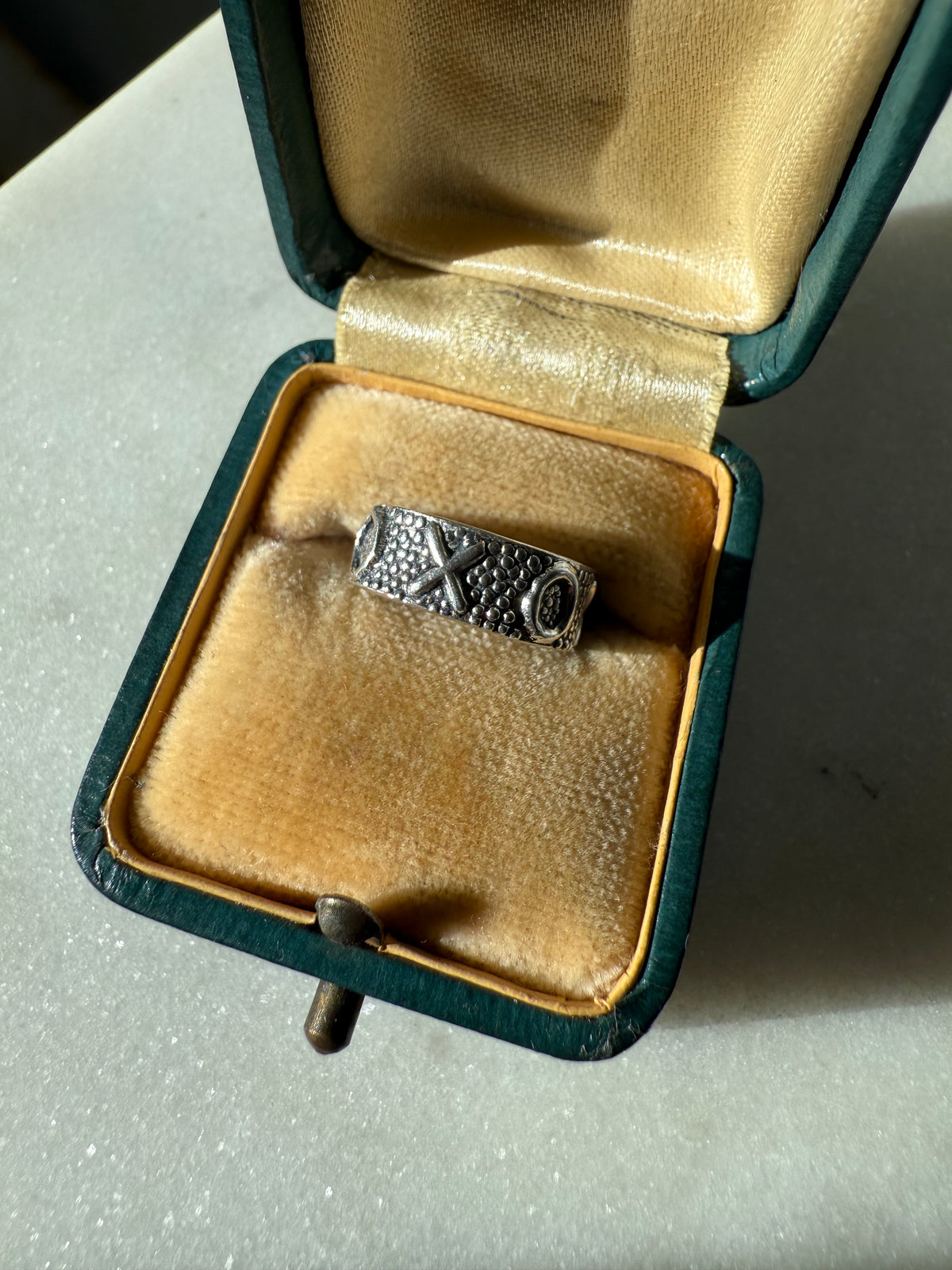 XOXO Sterling Silver Toe Ring