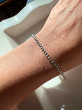 Load image into Gallery viewer, Sterling Silver Ball Bead Bracelet 6.75”

