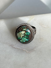 Load image into Gallery viewer, Turquoise Sterling Silver Ring Size 5.25
