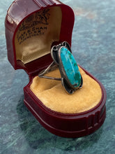 Load image into Gallery viewer, Vintage Turquoise Sterling Silver Ring Size 8
