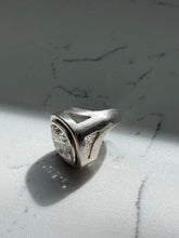 Load image into Gallery viewer, Chunky Quartz Sterling Silver Ring Size 6.25
