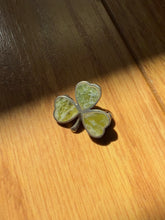 Load image into Gallery viewer, Marble Sterling Three Leaf Clover Brooch
