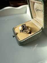 Load image into Gallery viewer, Mother of Pearl Sterling Silver Ring Size 7
