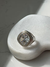 Load image into Gallery viewer, Chunky Quartz Sterling Silver Ring Size 6.25
