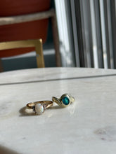 Load image into Gallery viewer, Vintage Tourmaline 14k Solid Yellow Gold Ring
