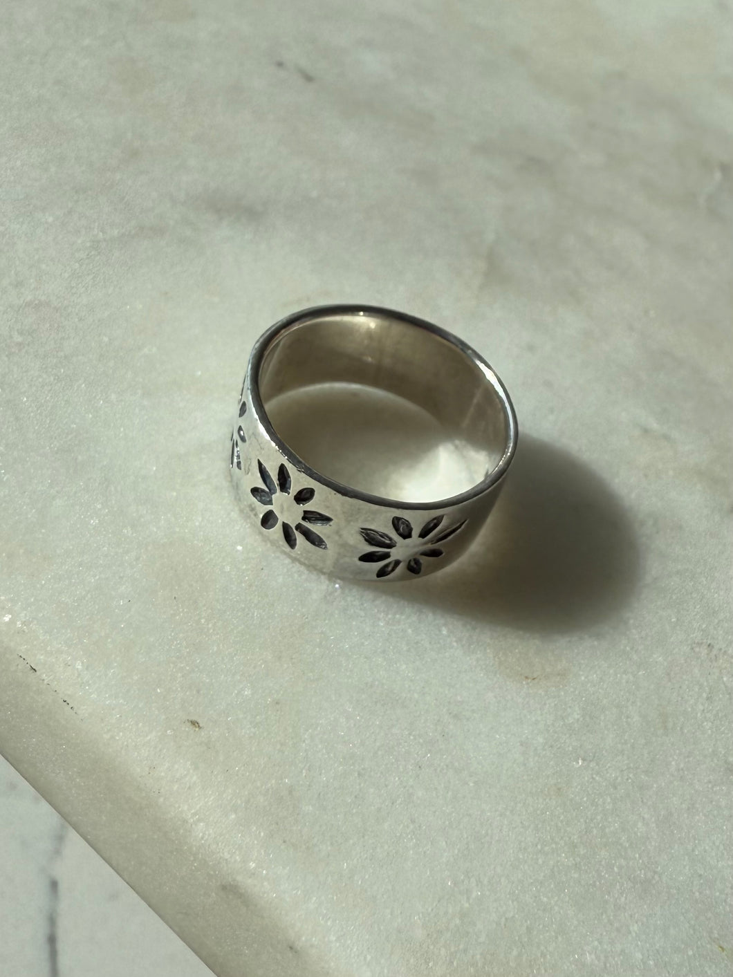Vintage Sterling Flower Ring Size 5.5