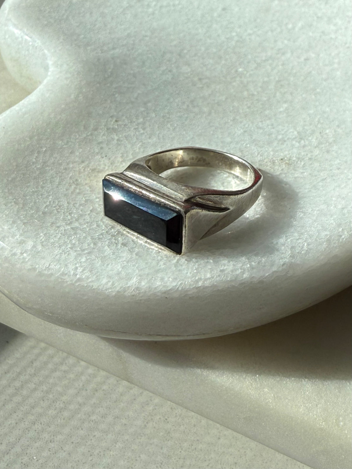 Vintage Black Onyx sterling Silver Ring Size 6.5