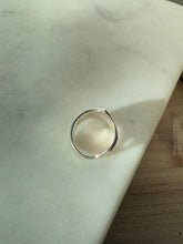 Load image into Gallery viewer, Shark Wraparound Sterling Silver Ring Size 5.5
