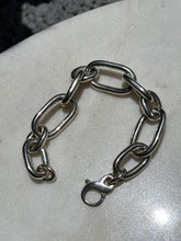 Load image into Gallery viewer, Chunky Hollow Sterling Silver Bracelet 7.75”
