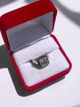 Load image into Gallery viewer, Square Stone Sterling Silver Vintage Ring
