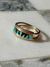 Load image into Gallery viewer, Vintage Southwestern Opal Black Onyx Inlay 14k Gold Ring Size 6
