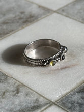 Load image into Gallery viewer, Cabochon Sterling Silver Ring Size 6.75
