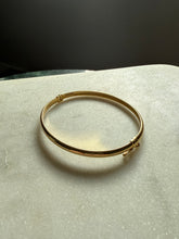 Load image into Gallery viewer, Italian Gold Vermeil Hinged Bangle Bracelet
