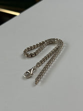 Load image into Gallery viewer, Vintage Box Chain Solid Sterling Silver Bracelet 9”
