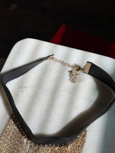Load image into Gallery viewer, Vintage Mesh Collar Costume Necklace
