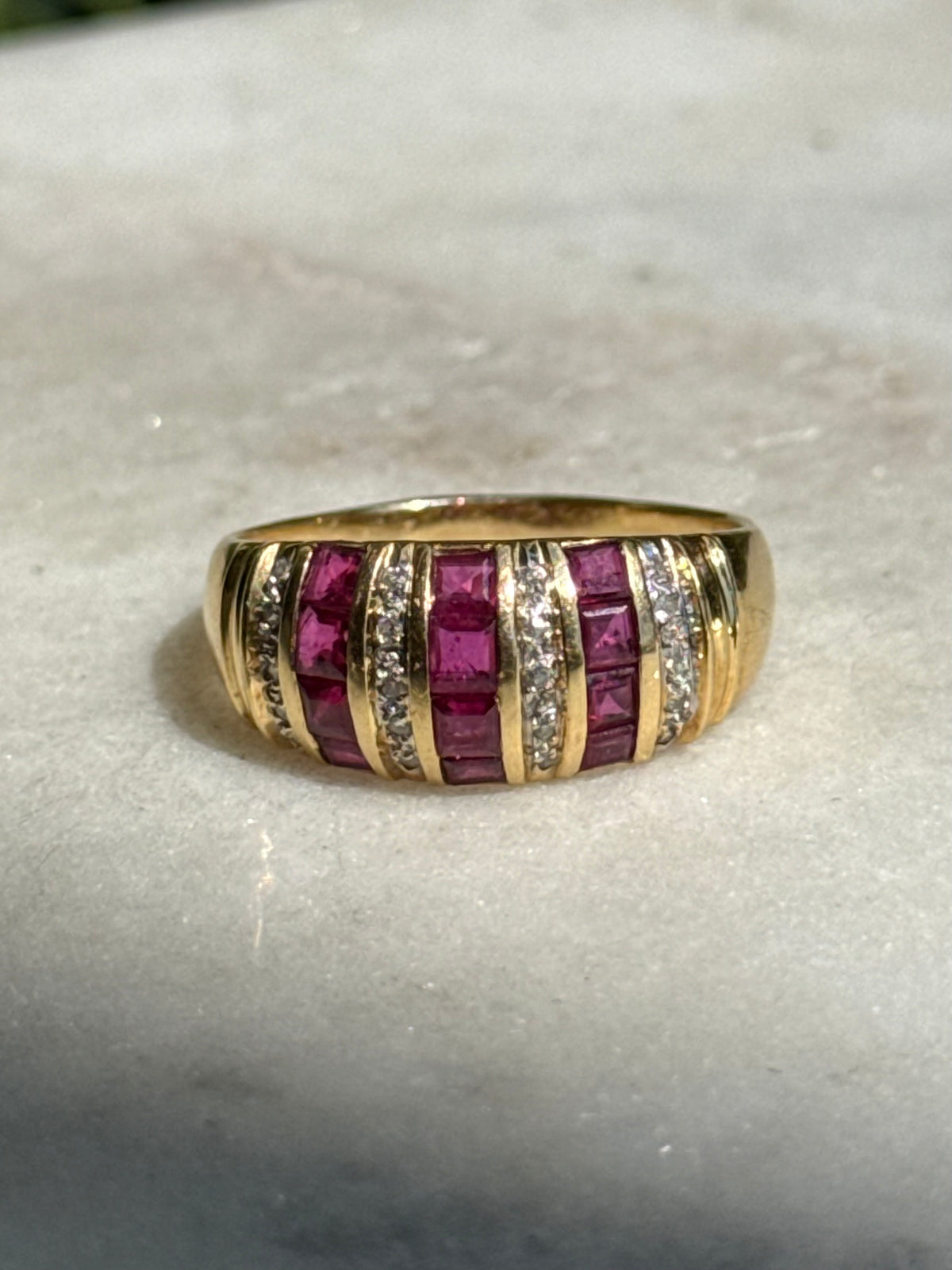 Vintage Ruby & Diamond 18k Gold Dome Ring Size 8.75