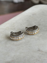 Load image into Gallery viewer, Christian Dior Clip On Earrings
