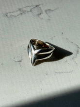 Load image into Gallery viewer, Vintage Solid Sterling Silver Ring Size 5.75
