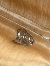 Load image into Gallery viewer, Vintage Sterling Silver Ring Size 8
