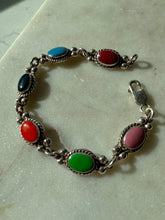 Load image into Gallery viewer, Vintage Sterling Silver Bracelet 8”
