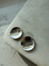 Load image into Gallery viewer, Vintage Herbert Begay Sterling &amp; 14k Gold Disc Earrings
