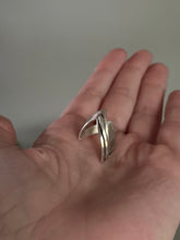 Load image into Gallery viewer, Chevron Sterling Silver Ring Size 5.25
