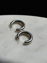 Load image into Gallery viewer, Vintage Sterling Silver Tubular Hoops
