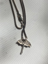 Load image into Gallery viewer, Umbrella Vintage Sterling Silver Necklace
