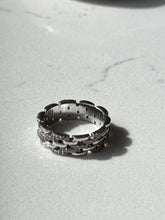 Load image into Gallery viewer, Iced Panther Link Sterling Ring Size 6
