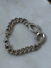 Load image into Gallery viewer, Vintage Sterling Silver Chunky Curb Link Bracelet 7.5”
