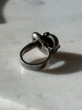 Load image into Gallery viewer, Sterling Silver &amp; 14k Gold Knot Ring Size 7.75

