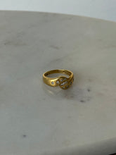 Load image into Gallery viewer, Vintage Flush Set Diamond 18k Gold Ring Size 7
