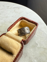 Load image into Gallery viewer, Star Sterling Silver Ring
