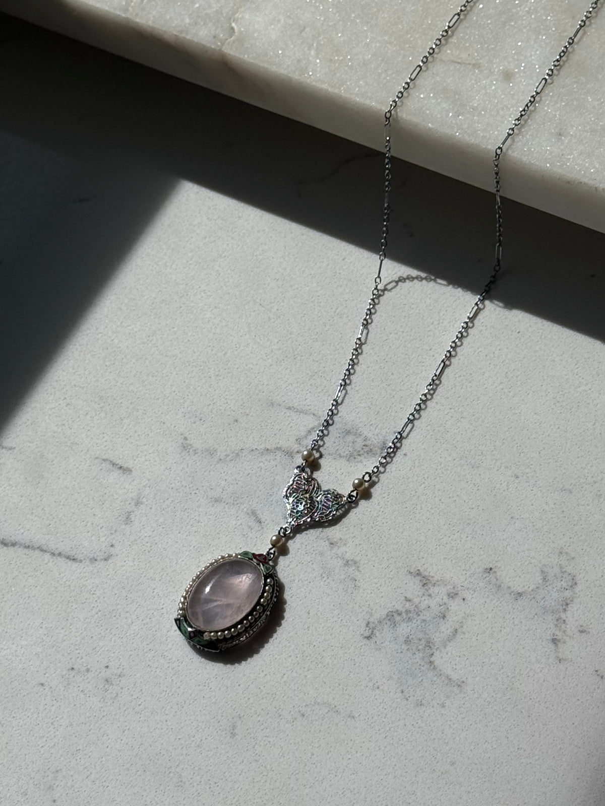 Vintage 1930s Rose Quartz Seed Pearl Enamel 10k White Gold Filigree Necklace 16”