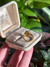 Load image into Gallery viewer, Vintage 20.9k Solid Gold Jade Ring Size 3.25
