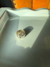 Load image into Gallery viewer, Vintage 1940s Sterling Ring Size 8
