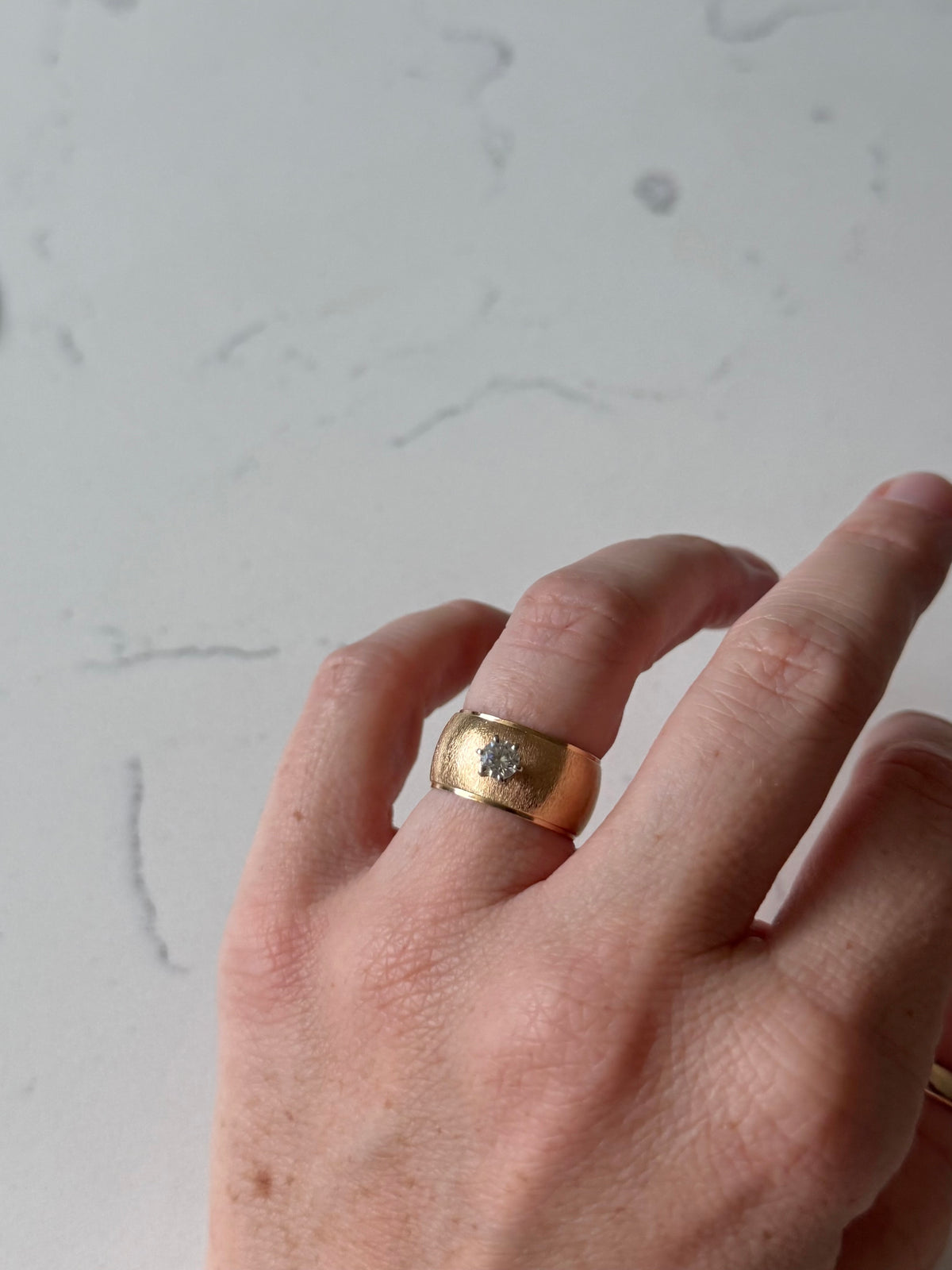 Vintage Solid 14k Gold Cigar Band Diamond Ring Size 5.5