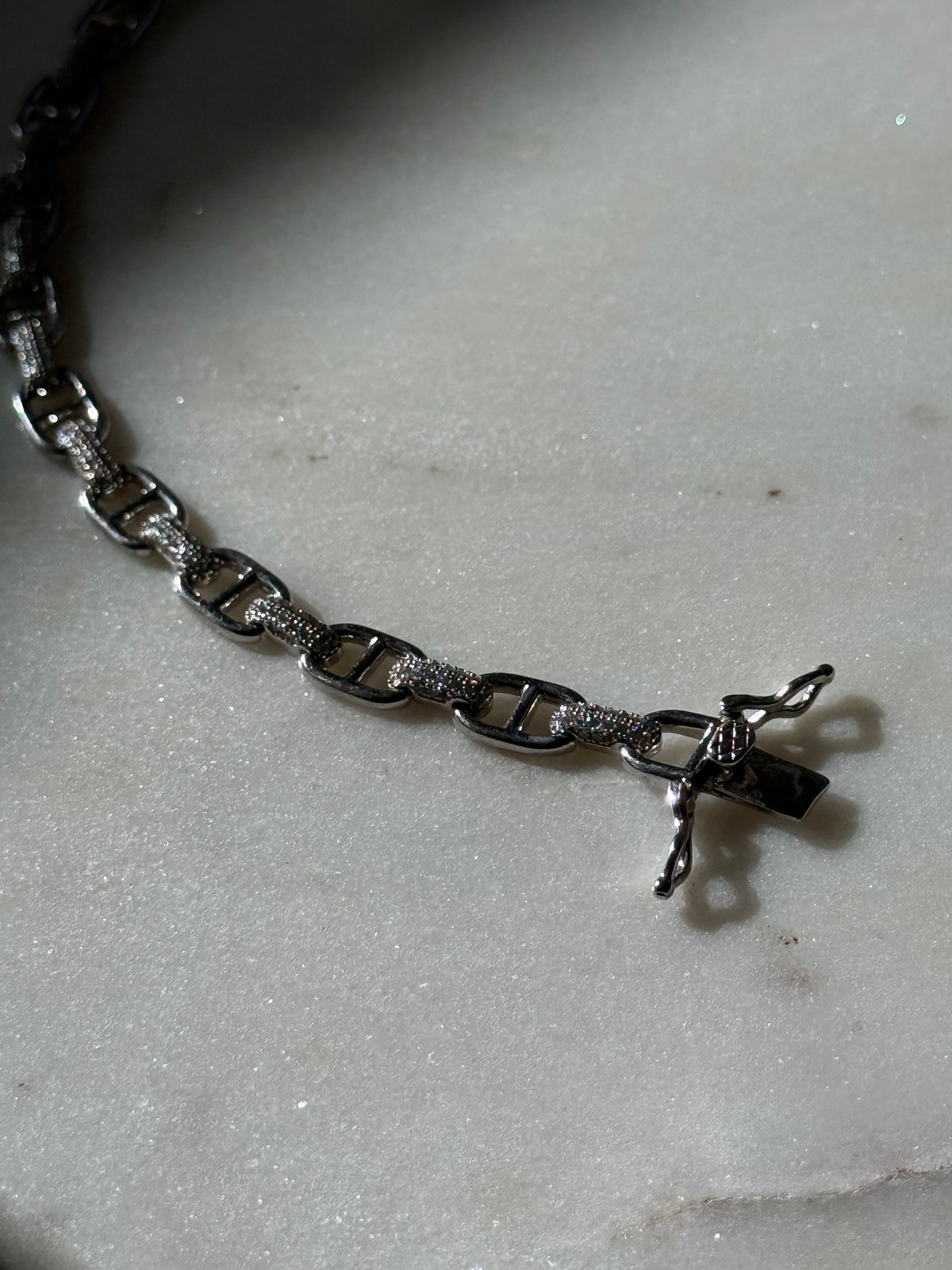 Iced Mariner Link Sterling Silver Box Clasp Bracelet 8.15”