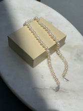 Load image into Gallery viewer, Vintage Pearl Necklace w/ 14k White Gold Clasp 15”
