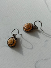 Load image into Gallery viewer, Vintage Sterling Silver Shell Earrings
