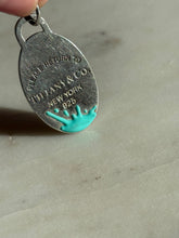 Load image into Gallery viewer, Tiffany &amp; Co. Color Splash Sterling Silver Pendant
