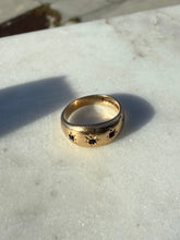 Load image into Gallery viewer, Antique 9k Gold Gypsy Trilogy Ring Size 6

