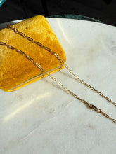 Load image into Gallery viewer, Italian Gold Vermeil Paperclip Link Chain 20”
