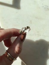 Load image into Gallery viewer, Peridot &amp; Moonstone Sterling Silver Ring Size 6.75
