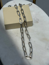 Load image into Gallery viewer, Milor Italy Paperclip Chain 20”
