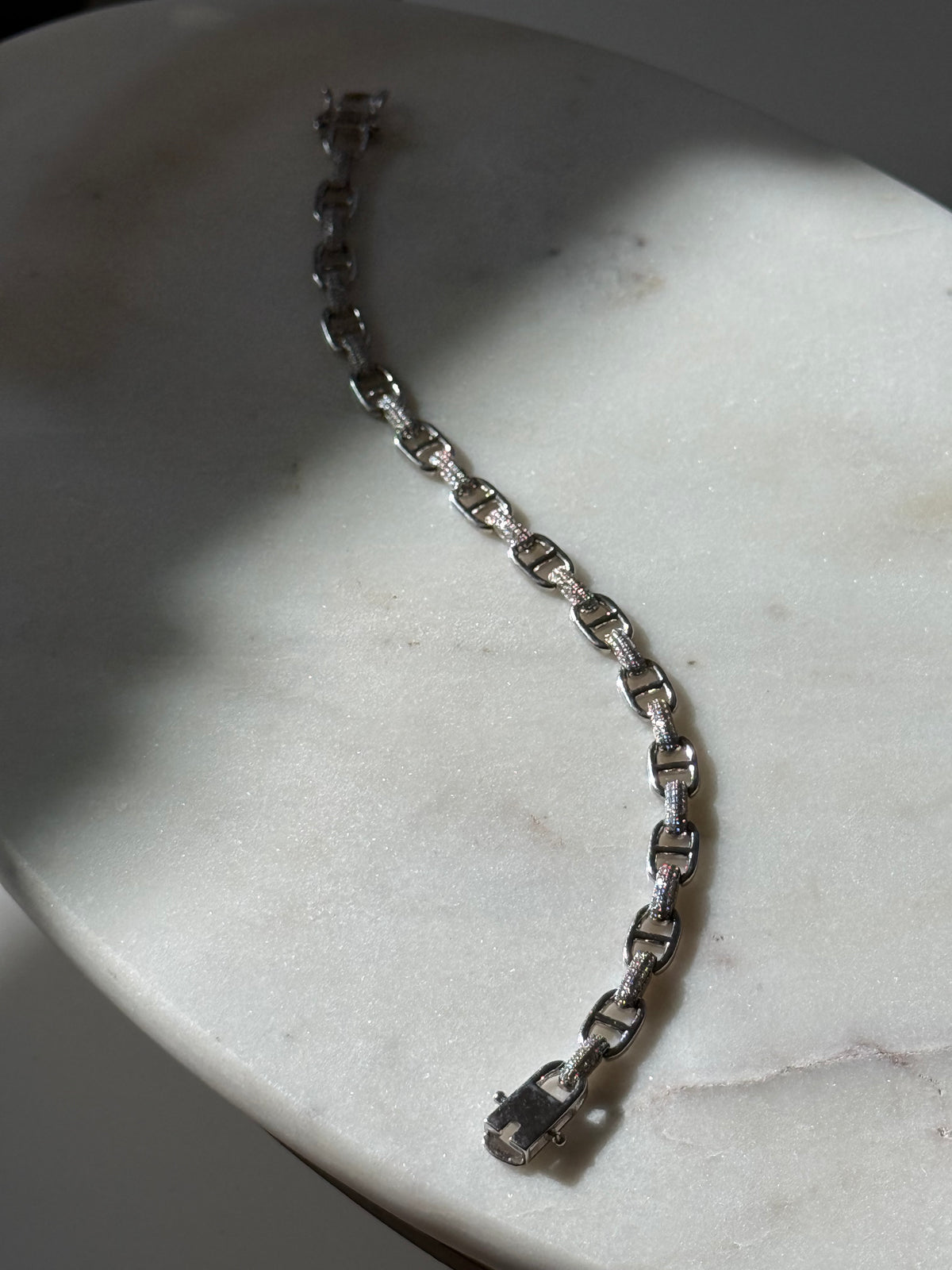 Iced Mariner Link Sterling Silver Box Clasp Bracelet 8.15”