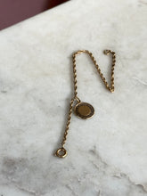 Load image into Gallery viewer, Midcentury 1/20 12k Gold Fill Bracelet 7”
