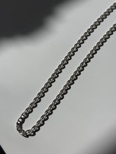 Load image into Gallery viewer, Flat Mariner Link Sterling Silver Chain 18”
